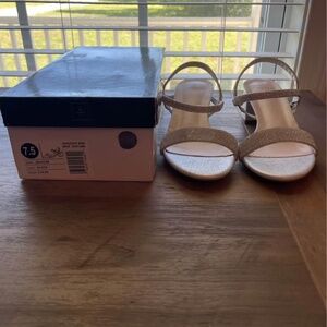 David’s bridal heels